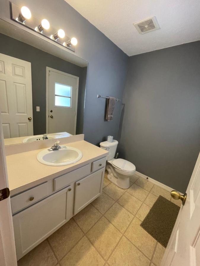 3 Bedroom Villa With Poolside Cinema And Games Room Close To Theme Parks Sleeps 6 Plus 2 Orlando Bagian luar foto