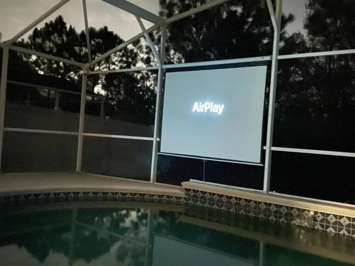 3 Bedroom Villa With Poolside Cinema And Games Room Close To Theme Parks Sleeps 6 Plus 2 Orlando Bagian luar foto
